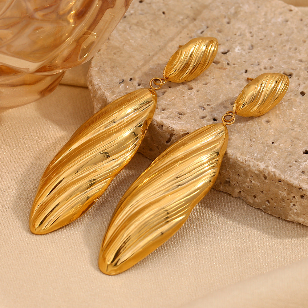 Ins Retro French Style Personality Earrings Vintage Striped Long Shell Pendant Earrings For Women