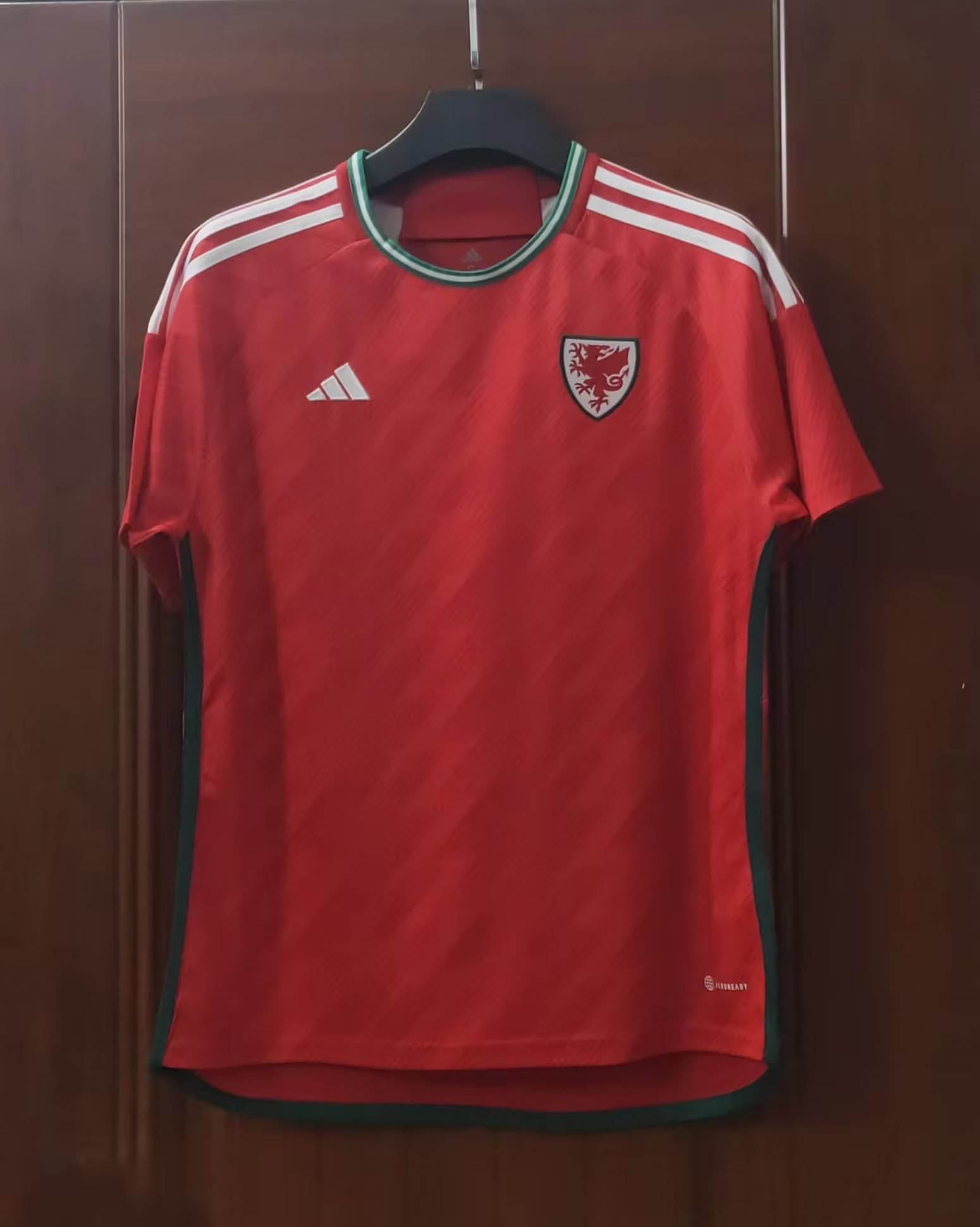 2022WC-H-WAL-FAN-A06338