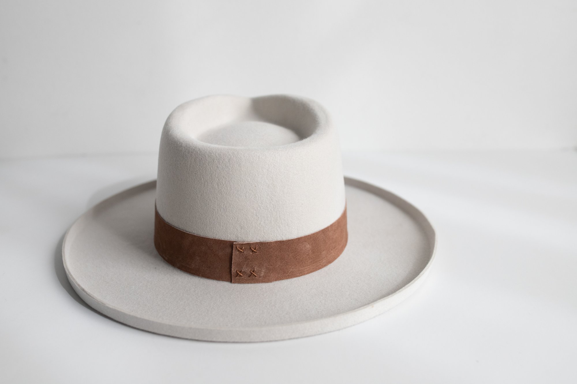 Miller Ranch Fedora -ECHO PARK FEDORA HAT C IVORY