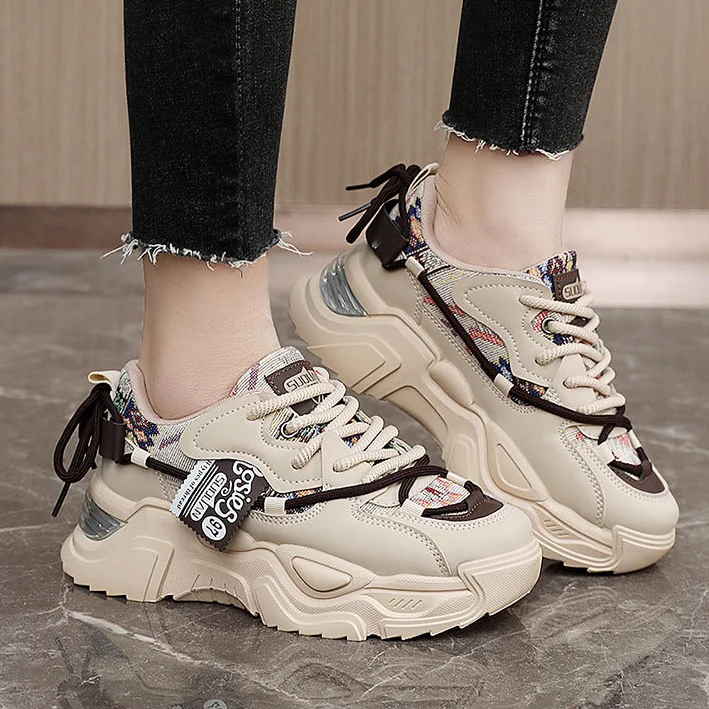 Plaid Print Velcro Lace-up Muffin Sneaker  Stunahome.com