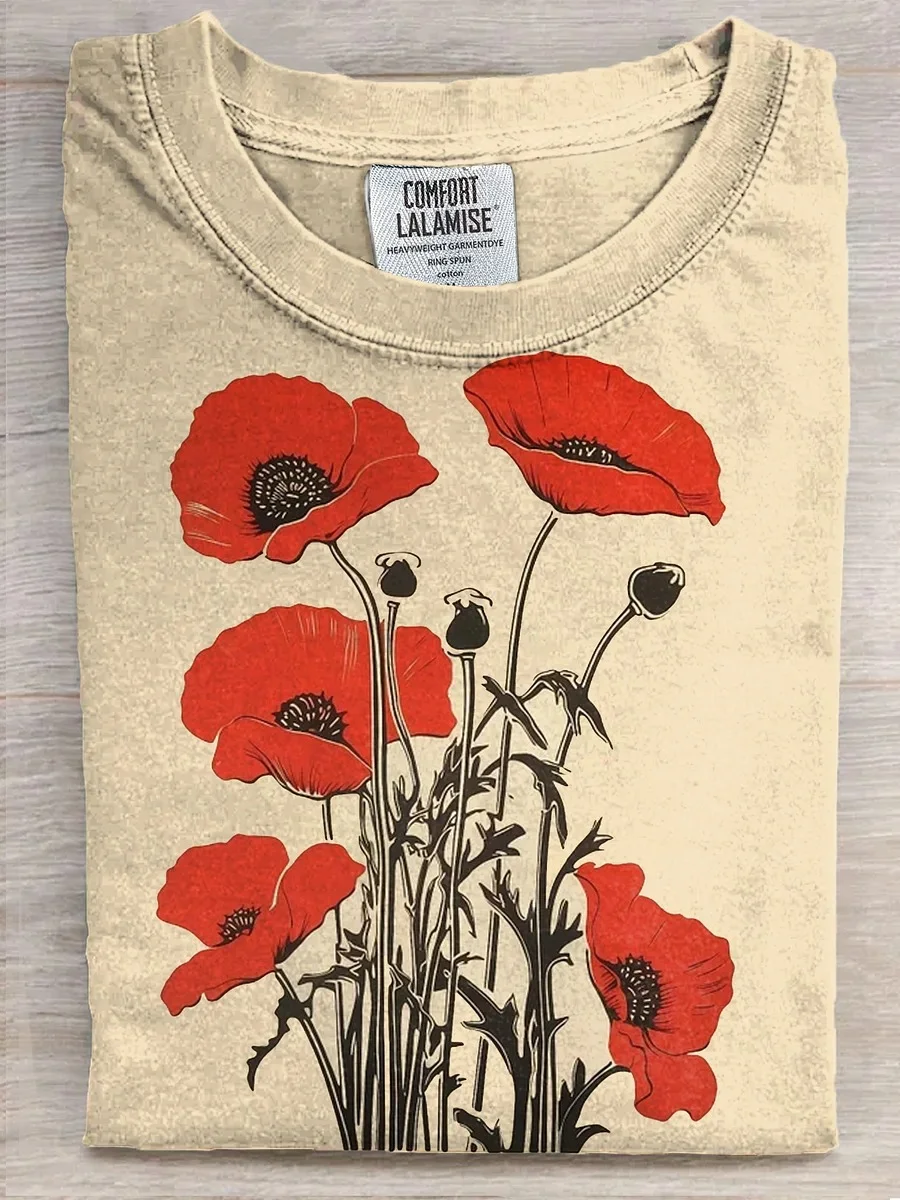 Eagerlys  Vintage Poppies T-shirt Eagerlys