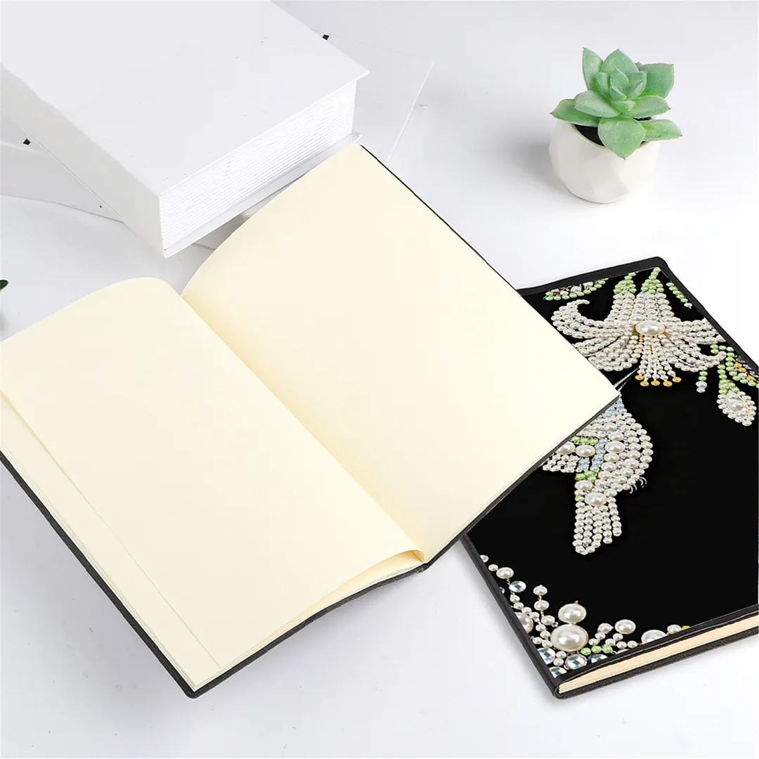 Flowers and Hummingbirds Partial Pearl DIY 50 Pages A5 Diamond Painting Notebook Special Shaped Diamond Art Diary Book Kits Wireless Strip 5D Crystal Art Paintings Sketchbook for Art Drawing