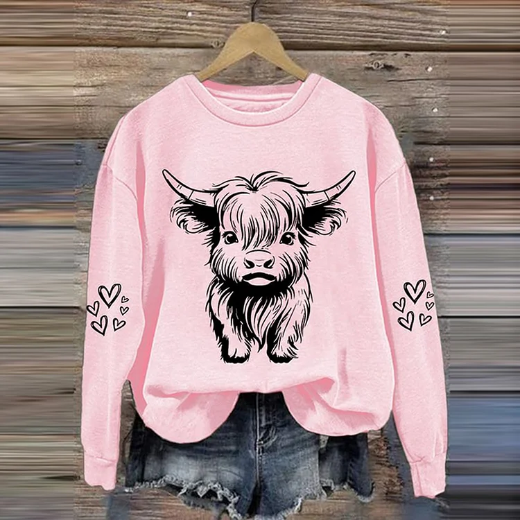VChics Women's Lucky Highland Cow Casual Sweatshirt