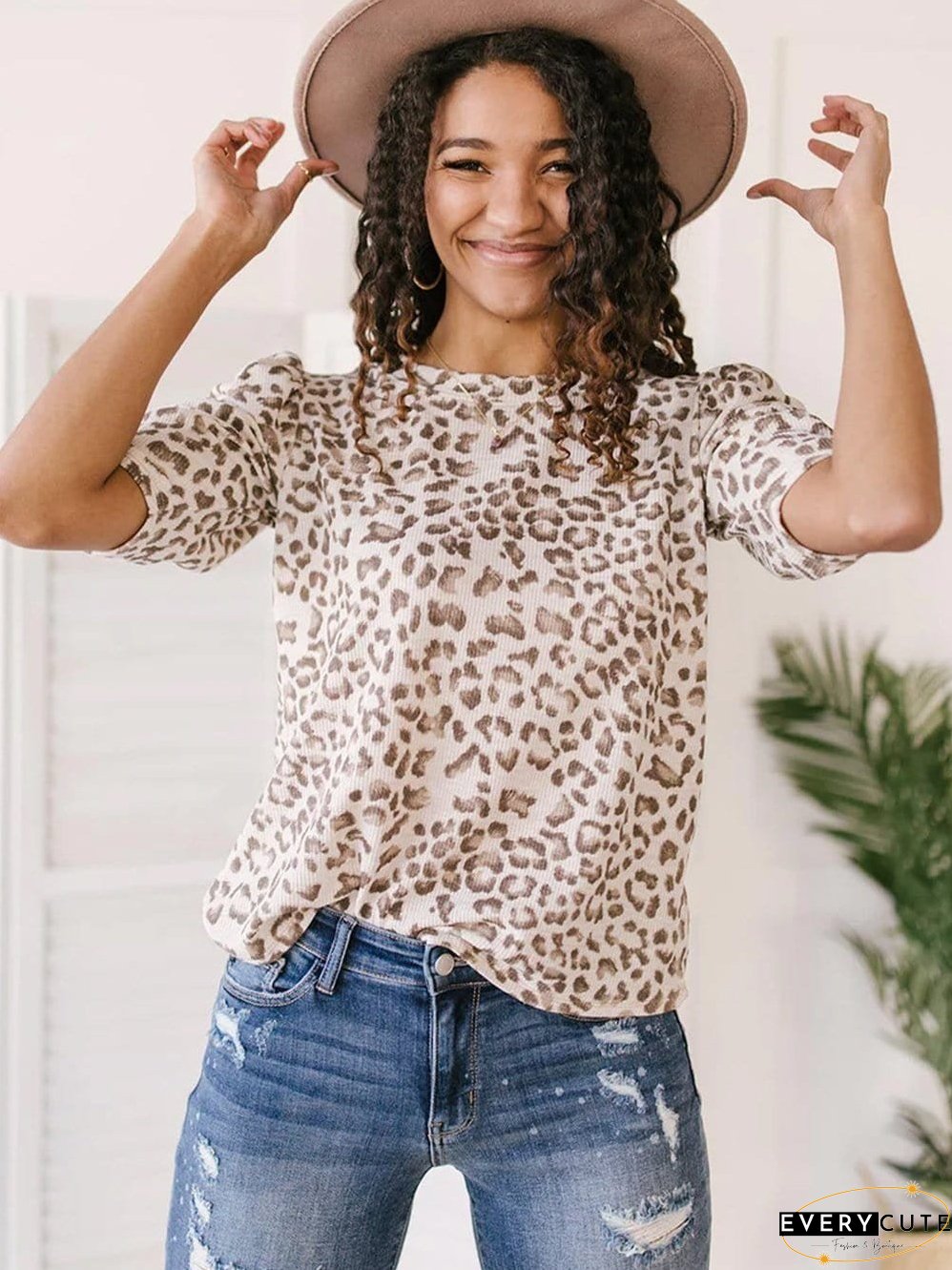 Leopard Print Ruched Sleeve Textured Multicolour Tee