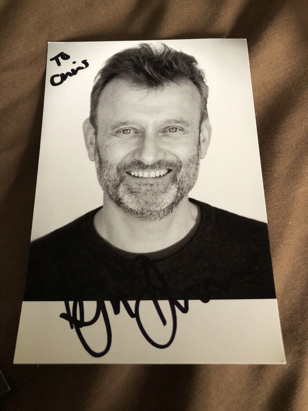 HUGH DENNIS (OUTNUMBERED) SIGNED Photo Poster painting