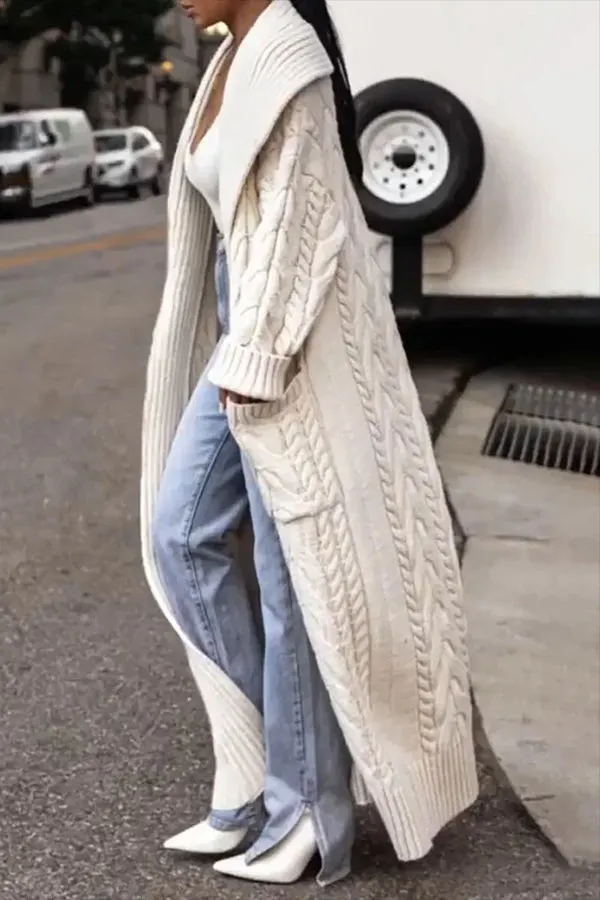 Double pocket full body twist sweater
