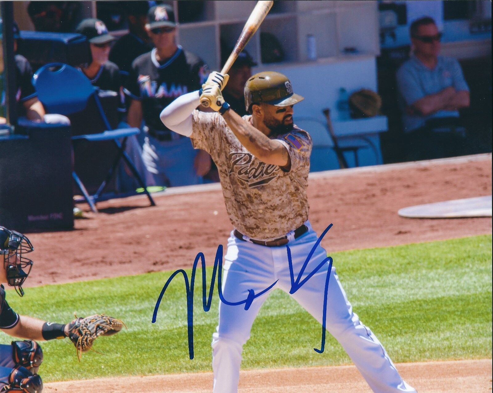 Signed 8x10 MATT KEMP San Diego Padres Autographed Photo Poster painting - COA