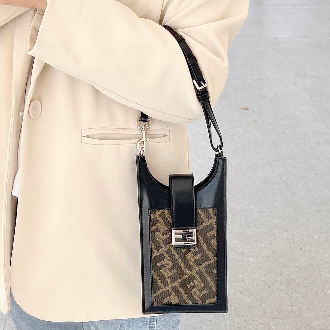 Leather Bag Leather Cord Crossbody Bag--[GUCCLV]
