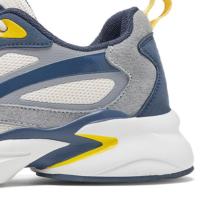 Men's Mesh Breathable Sports Shoes