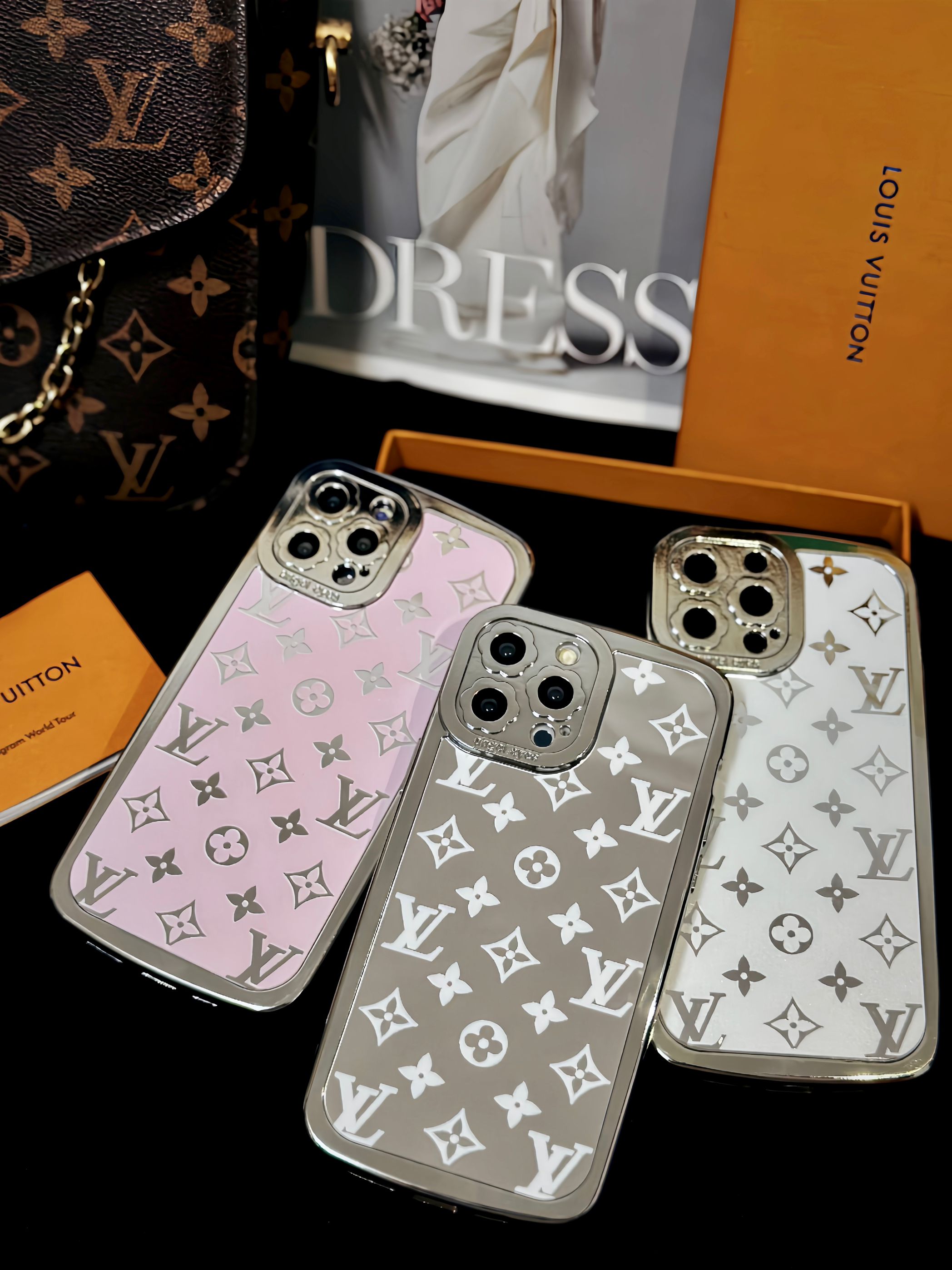 LV Small Monogram Mirror Elegant Apple iPhone Case