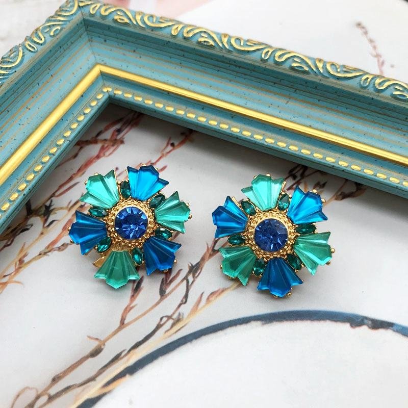 Blue Flower Elegant Vintage Earring
