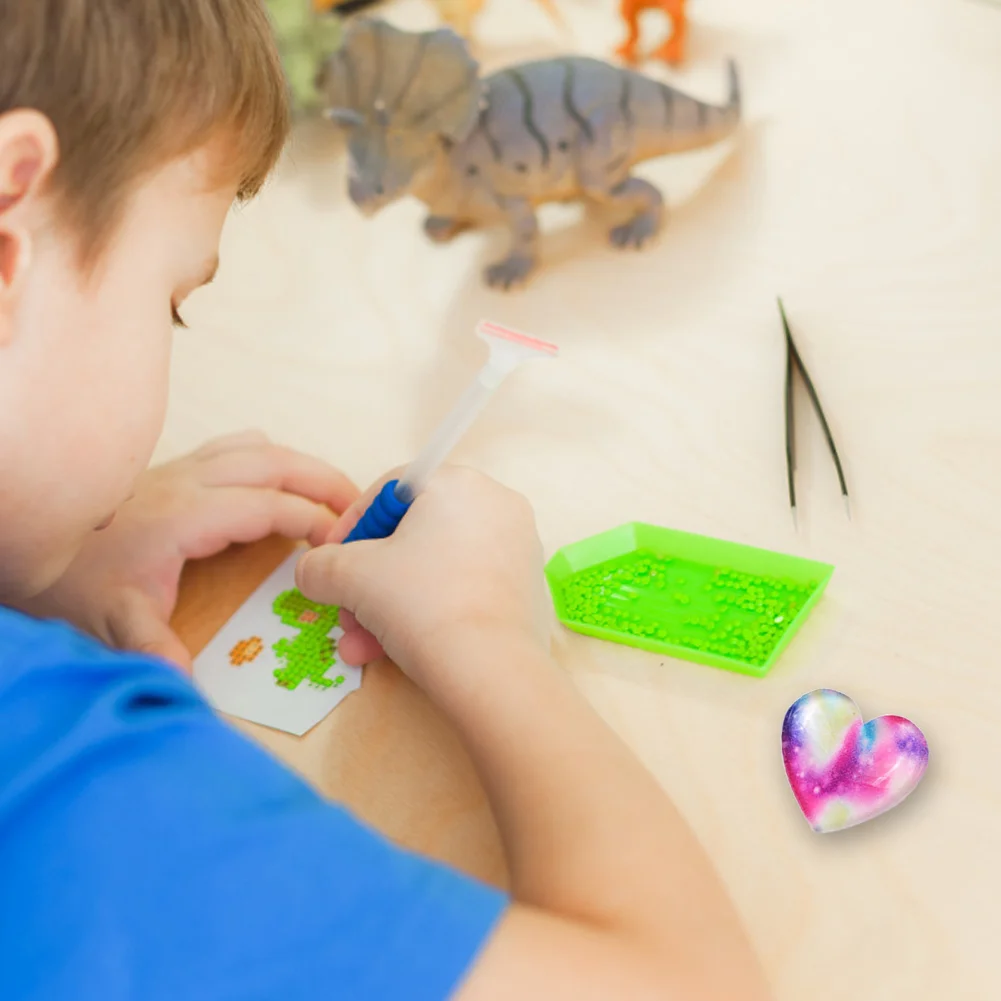 Magnetic Heart Shape Plastic Painting Locator Diamond Painting Tools