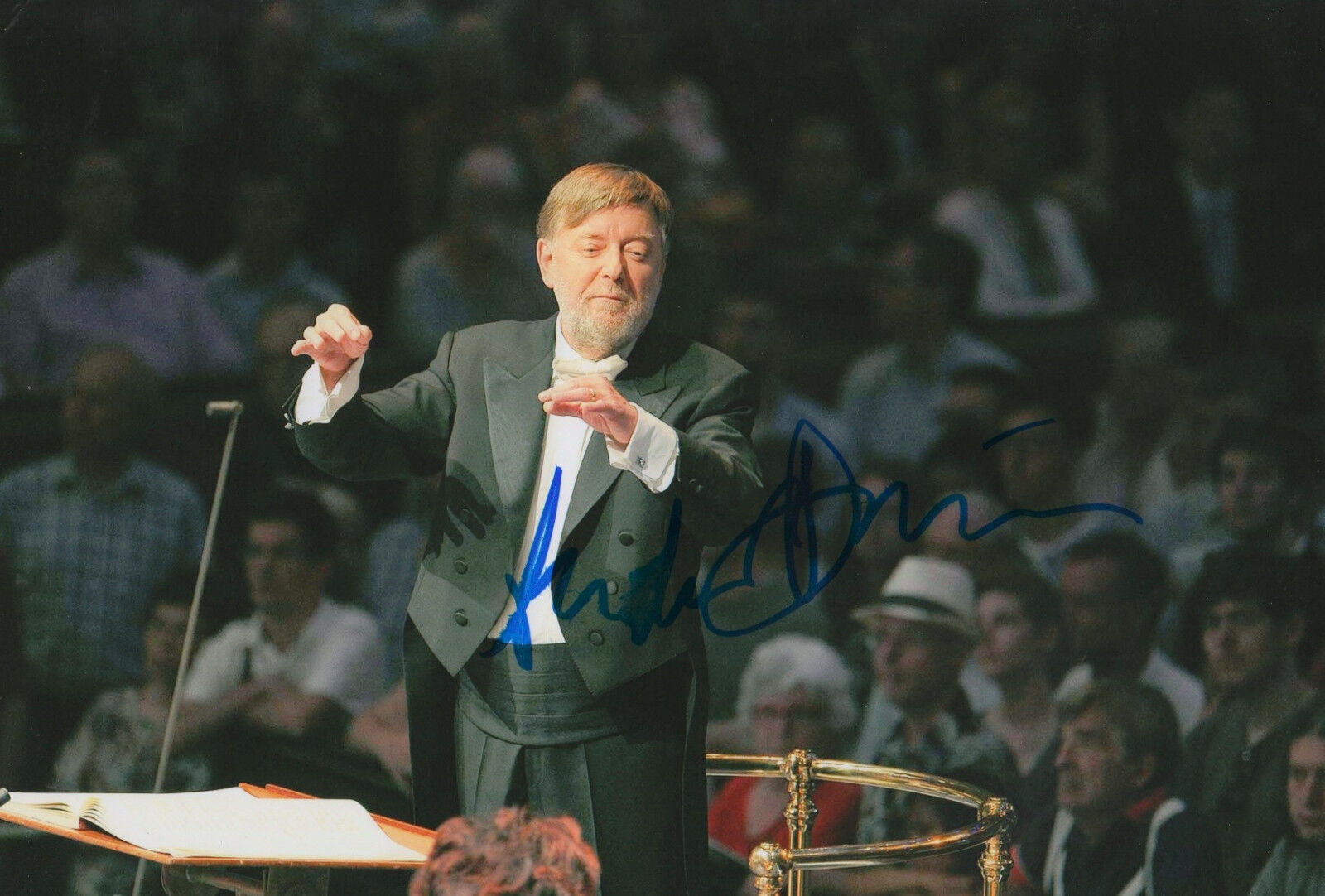 Sir Andrew Davis Conductor signed 8x12 inch Photo Poster painting autograph