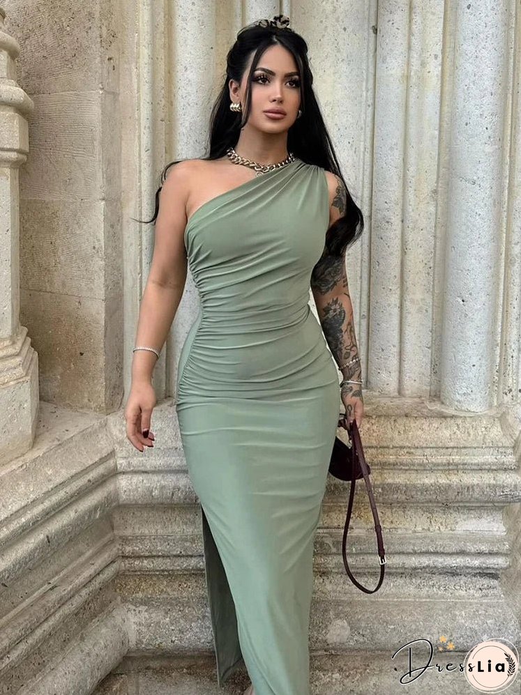 Tailored and Elegant winter Dress