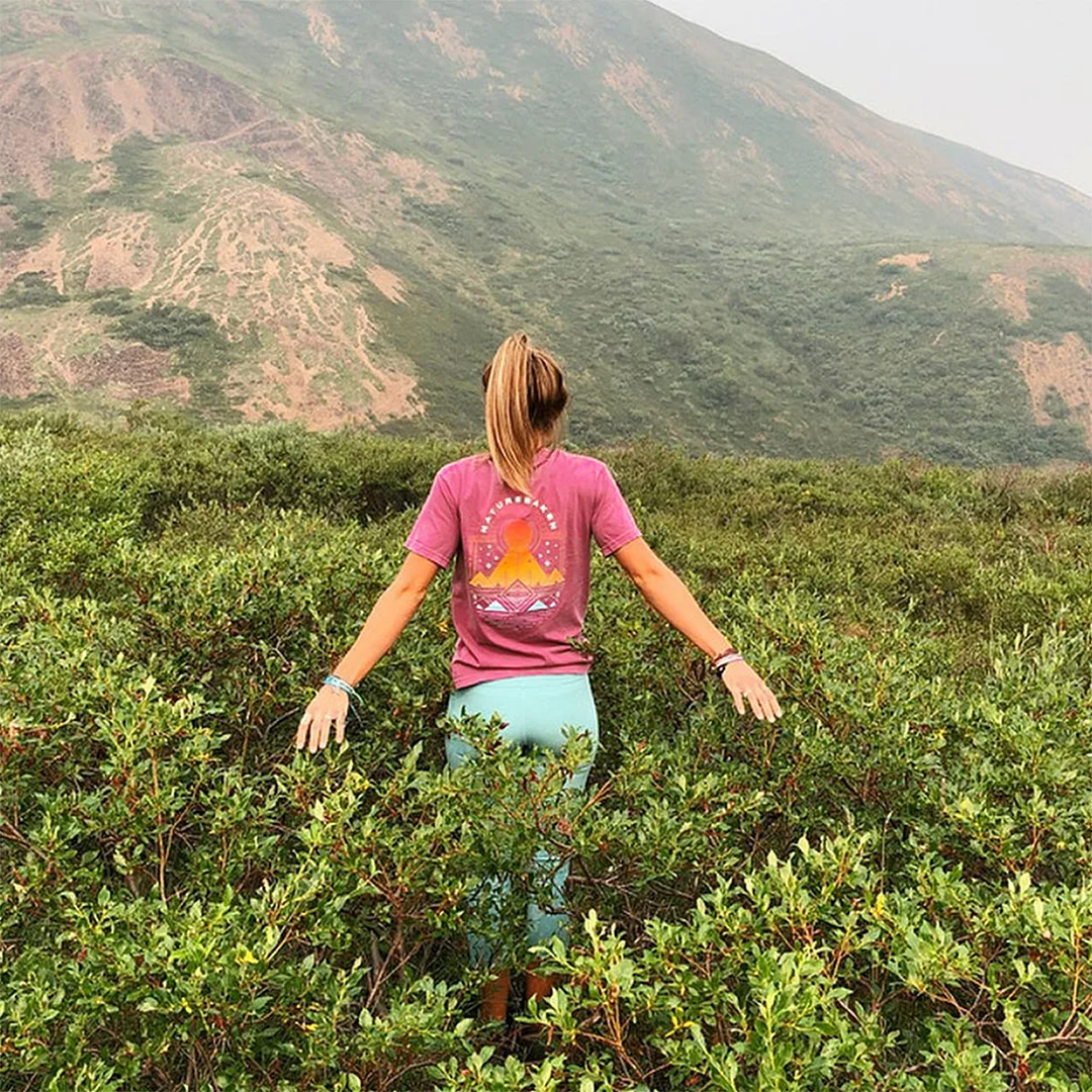 Unisex Retro Cosmic Sunset Vacation T-shirt