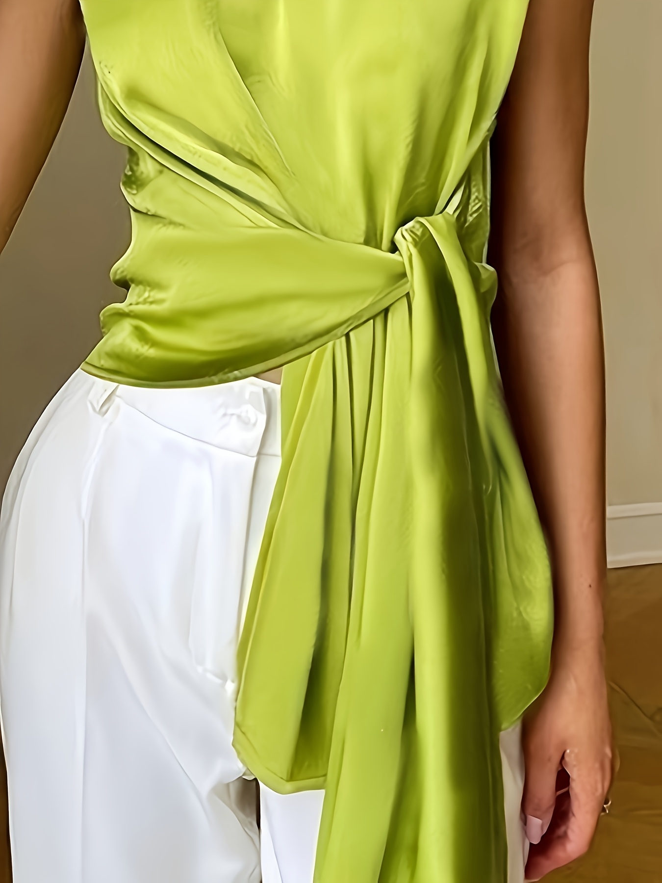 Elegant Sleeveless Green Top with Ruched Detail - Women‘s Stylish Solid Color Tank Top for Spring/Summer, Casual Wear, Casual Wear Top|Ruched Top Design|Elegant Sleeveless Top