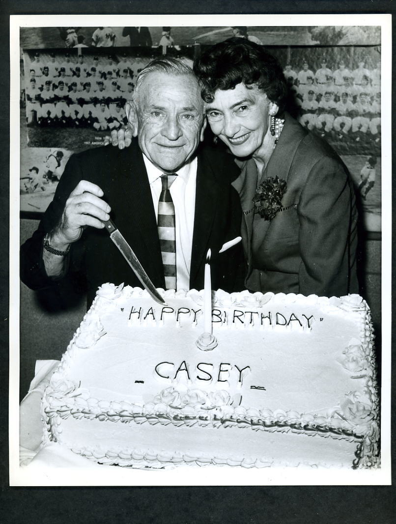 Casey Stengel 1950 's Original Photo Poster painting HAPPY BIRTHDAY Yankees