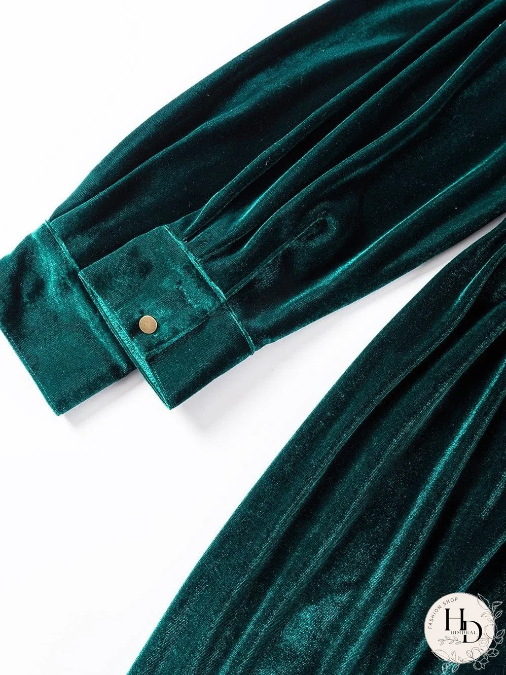 Elegant Green Velvet Ruffled Button-Up Mini Dress