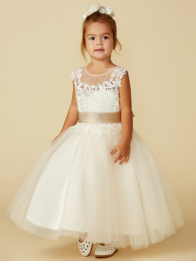 Daisda Sleeveless Jewel Neck Ball Gown Flower Girl Dress Lace Tulle With Belt  Buttons  Beading