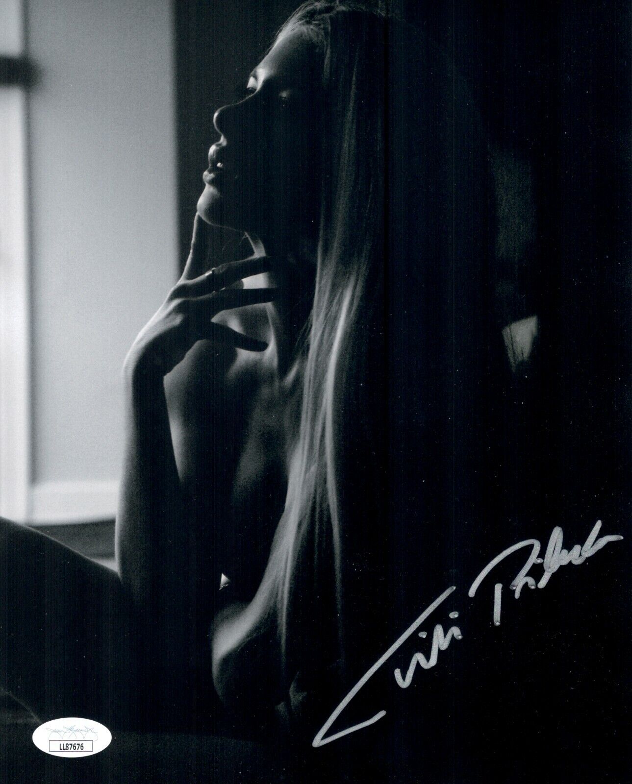 TITI PIKULA Hand Signed SEXY Model 8x10 Photo Poster painting IN PERSON Autograph JSA COA Cert