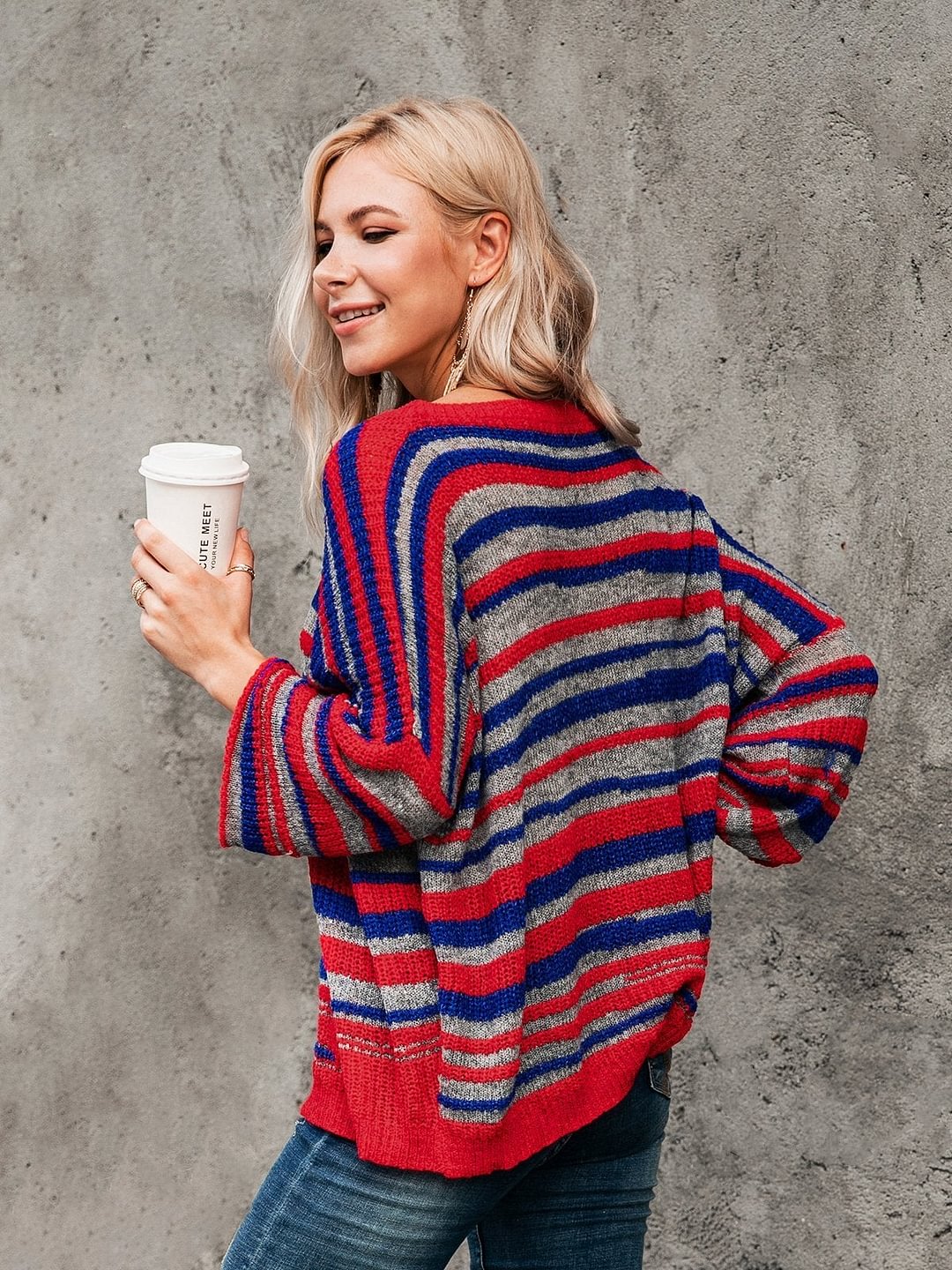 Basic Striped Scoop Neckline Sweater | EGEMISS