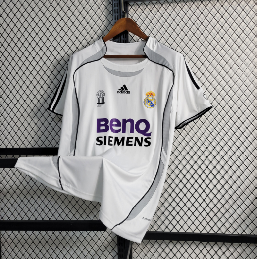 Retro 2006-07 Real Madrid Home Football Shirt