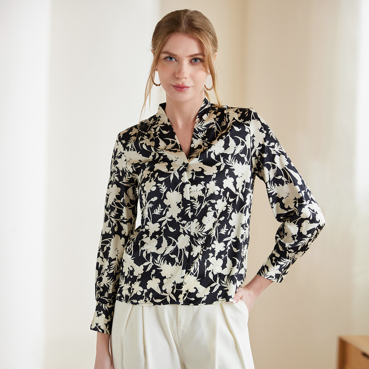 V-neck Printed Silk Long Sleeves Shirt REAL SILK LIFE