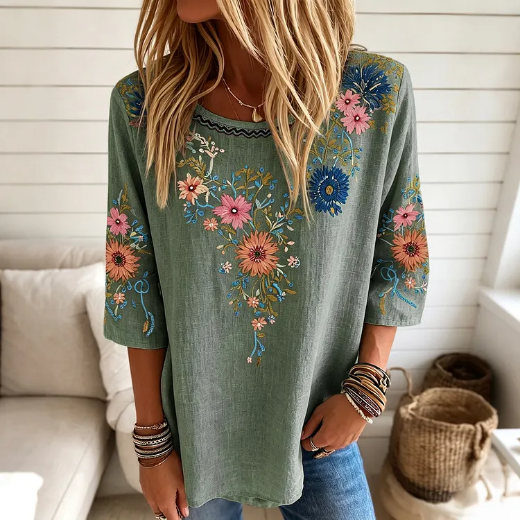 Women's Vintage Floral Embroidery Art Pattern Crew Neck Linen Blend T-shirt