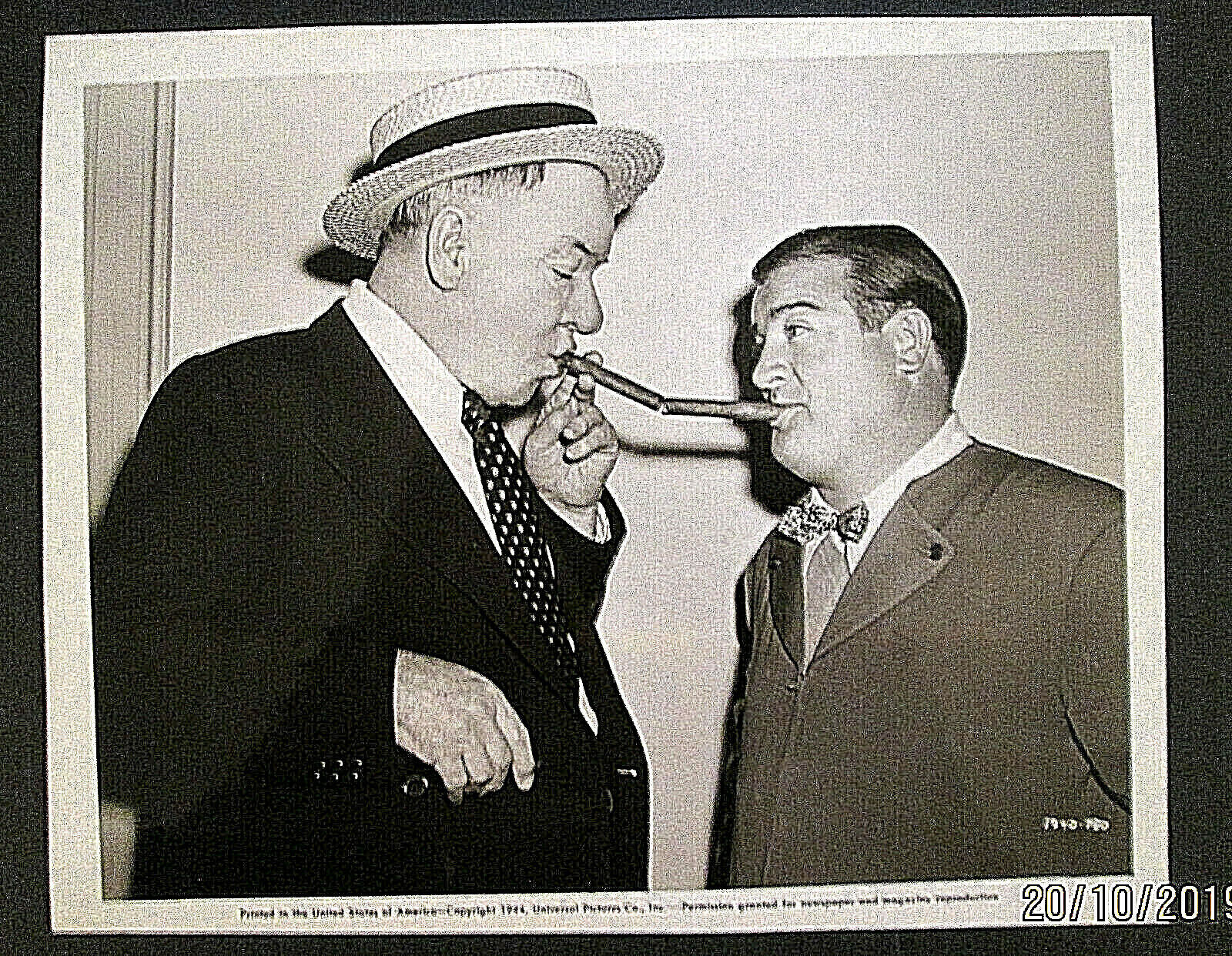 W.C. FIELDS & LOU COSTELLO (ORIGINAL VINTAGE UNSEEN CANDID Photo Poster painting (CLASSIC) WOW