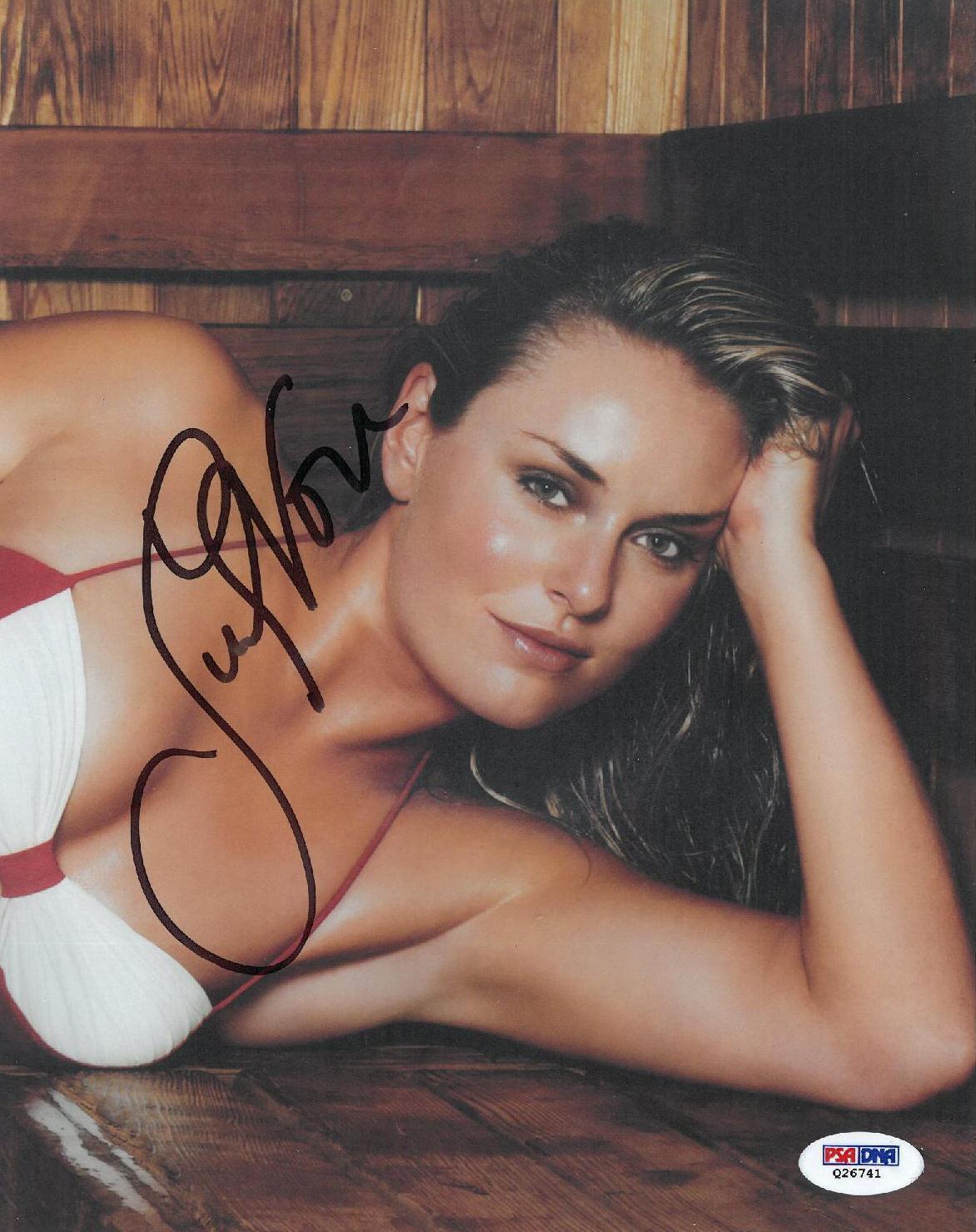 Lindsey Vonn Signed Authentic Autographed 8x10 Photo Poster painting (PSA/DNA) #Q26741