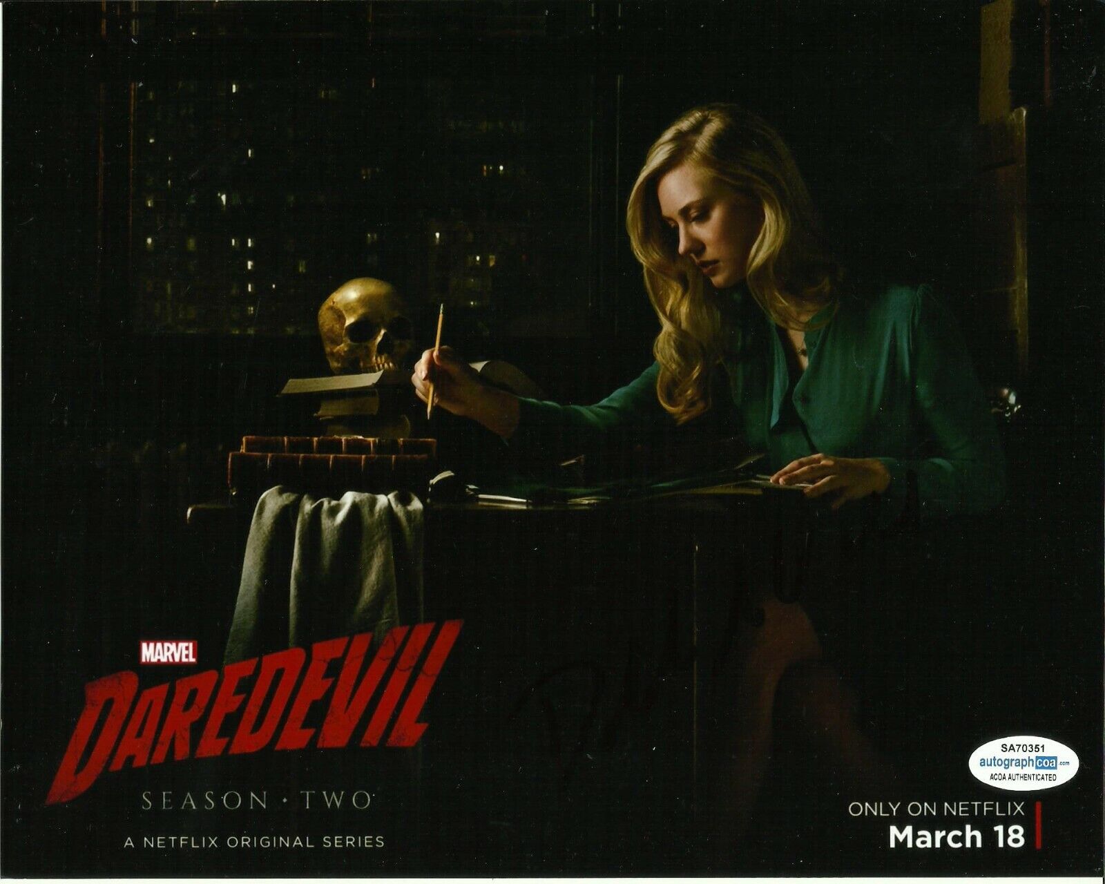 DEBORAH ANN WOLL SIGNED SEXY DAREDEVIL Photo Poster painting (2) ALSO ACOA CERTIFIED