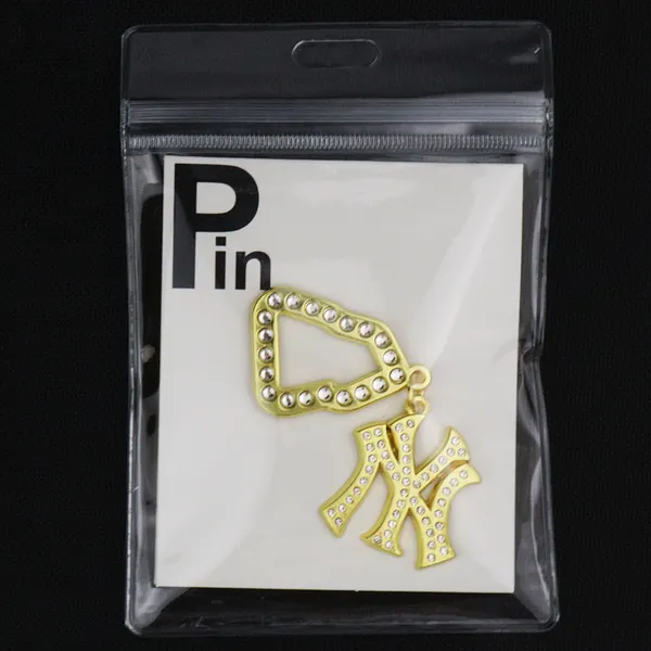 Foto del pin Baseball Hat Decoration 19
