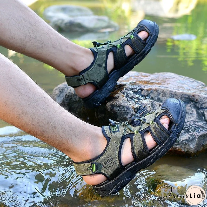 Beautiful Men's Outdoor Sports Closed Sandals