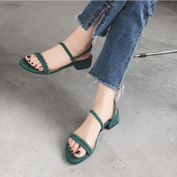 GOOSHOE Simple Style Chunky Heels Square Open Toe Sandals