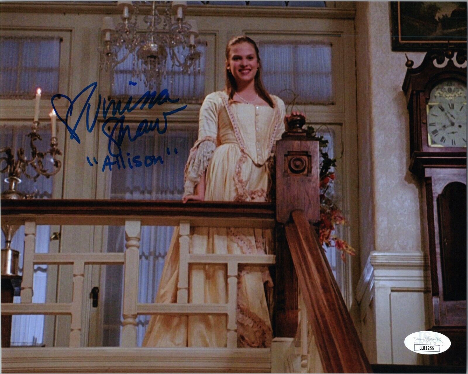 VINESSA SHAW Authentic Hand-Signed HOCUS POCUS