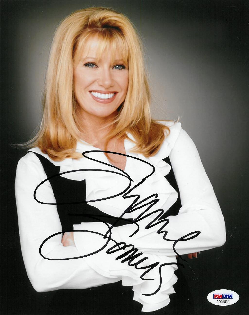 Suzanne Somers Signed Authentic Autographed 8x10 Photo Poster painting PSA/DNA #AD35059