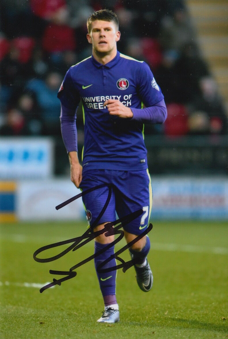 CHARLTON ATHLETIC HAND SIGNED JOHANN GUDMUNDSSON 6X4 Photo Poster painting 2.