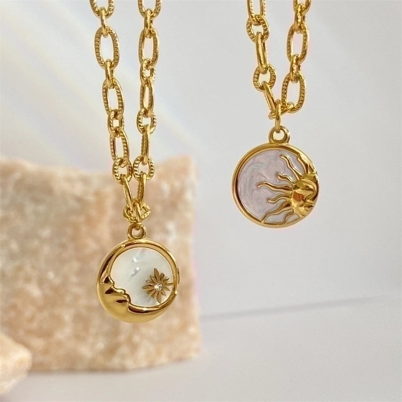 304 Stainless Steel 18K Gold Plated Retro Enamel Plating Sun Moon Shell Pendant Necklace