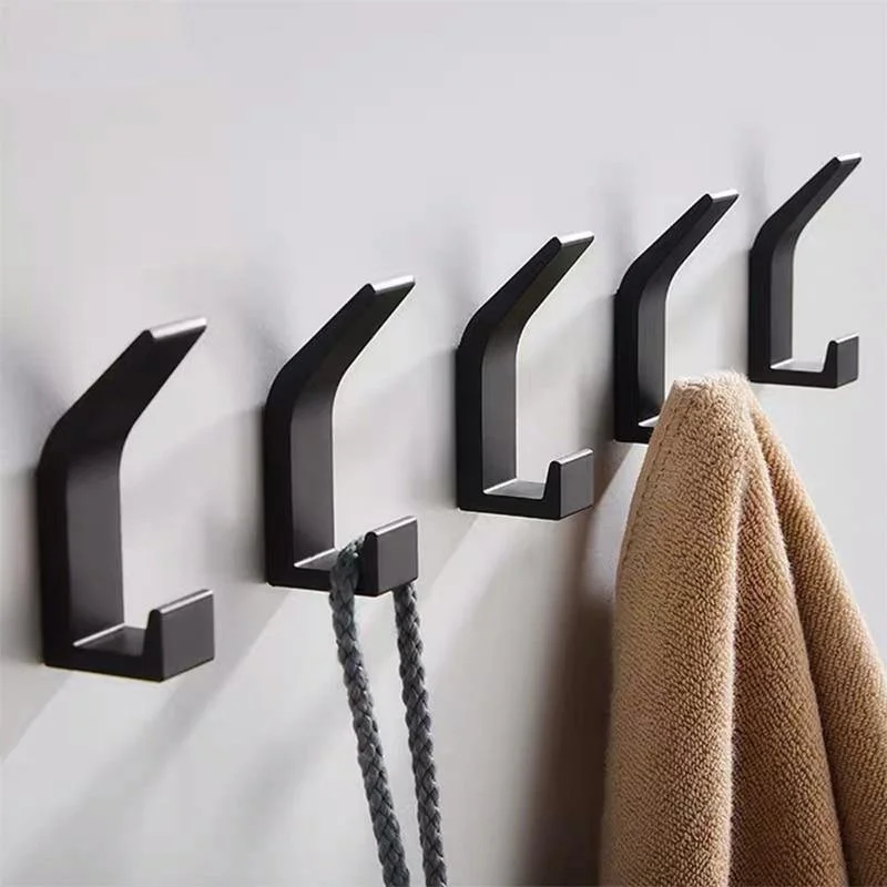 Oliver Metal Hooks