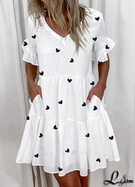 Vintage-inspired and light Dress