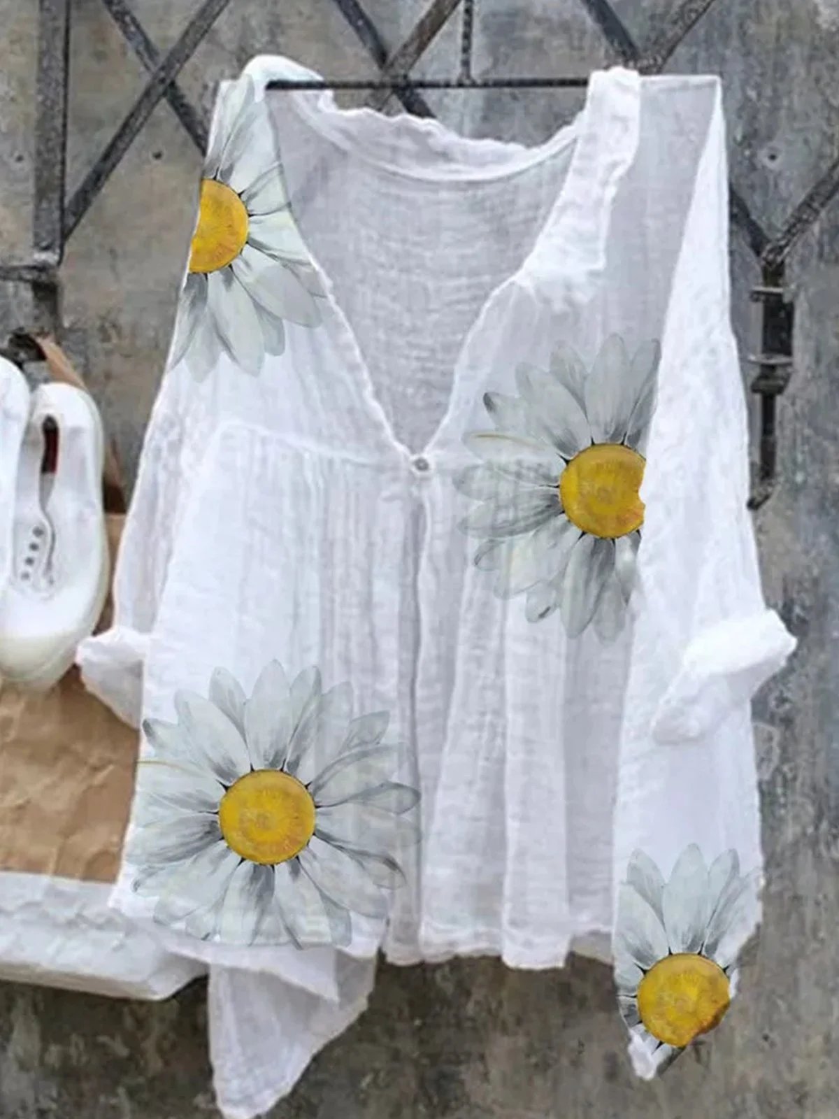 Silk wrinkled sunflower printed lapel top