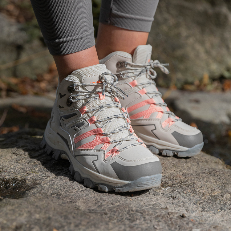 Women Lightweight Orthopaedic Outdoor & Hiking Boots With Cushioning Sole Radinnoo.com