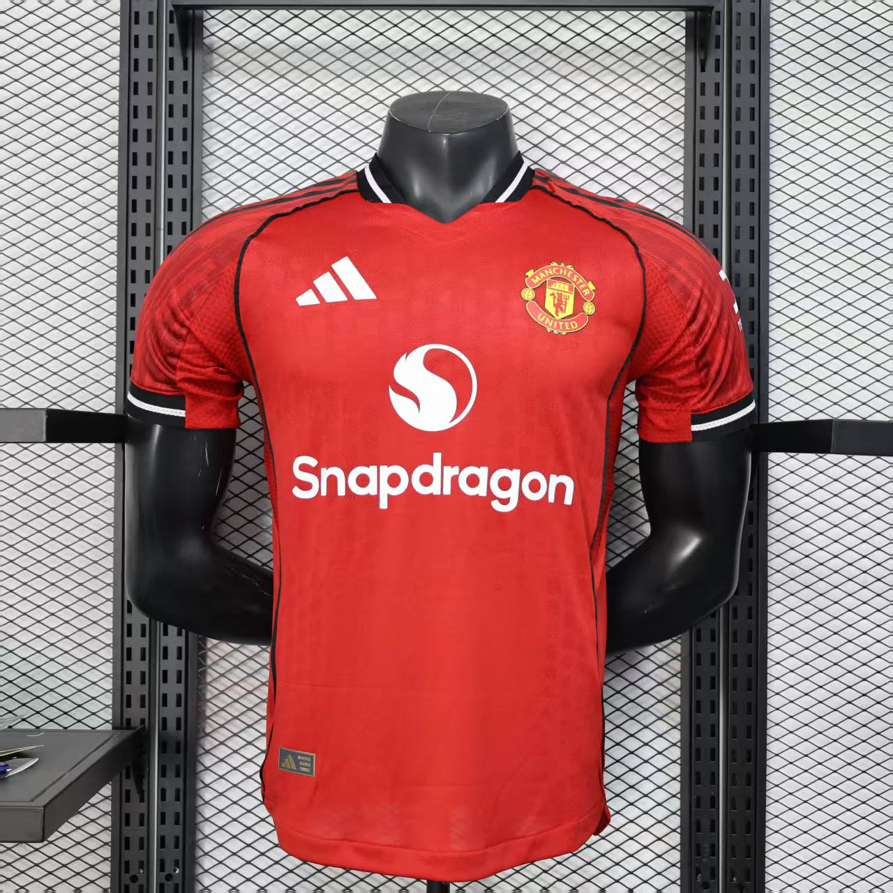 2025-2026 Player Version Manchester United Home Football Shirt 1:1 Thai Quality- Maxi Kit