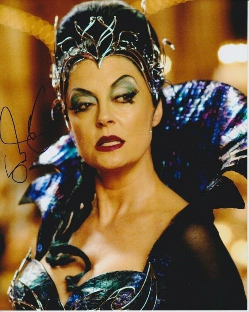 Susan sarandon signed autographed enchanted queen narissa Photo Poster painting