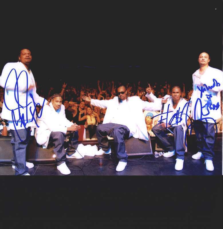 Bone-Thugs N-Harmony authentic signed rap 8x10 Photo Poster painting W/Certificate Autograph 097