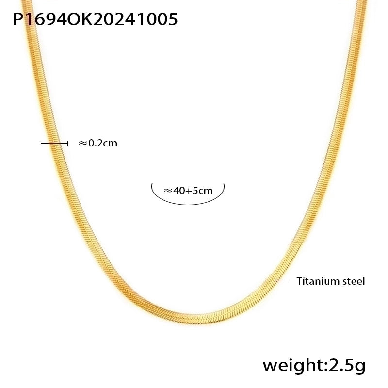 Elegant Luxurious Vacation Rectangle Titanium Steel 18K Gold Plated Rhinestone Necklace