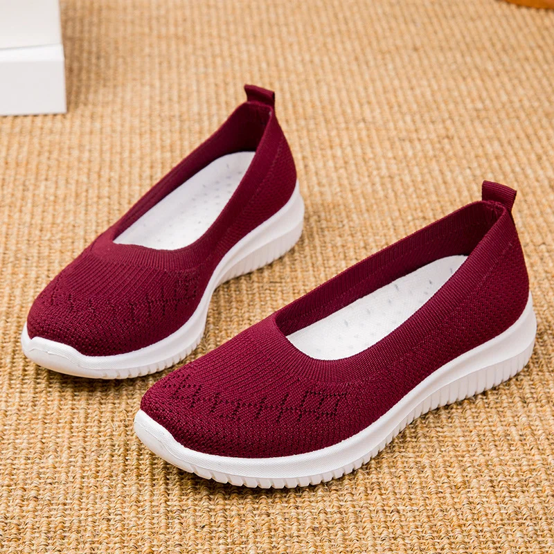 Qengg New Arrival Women Flats Moccasins Nurse Shoes Slip On Shoes Women Soft Sneakers Women Shoe Round Toe Shoes Woman Plus Size