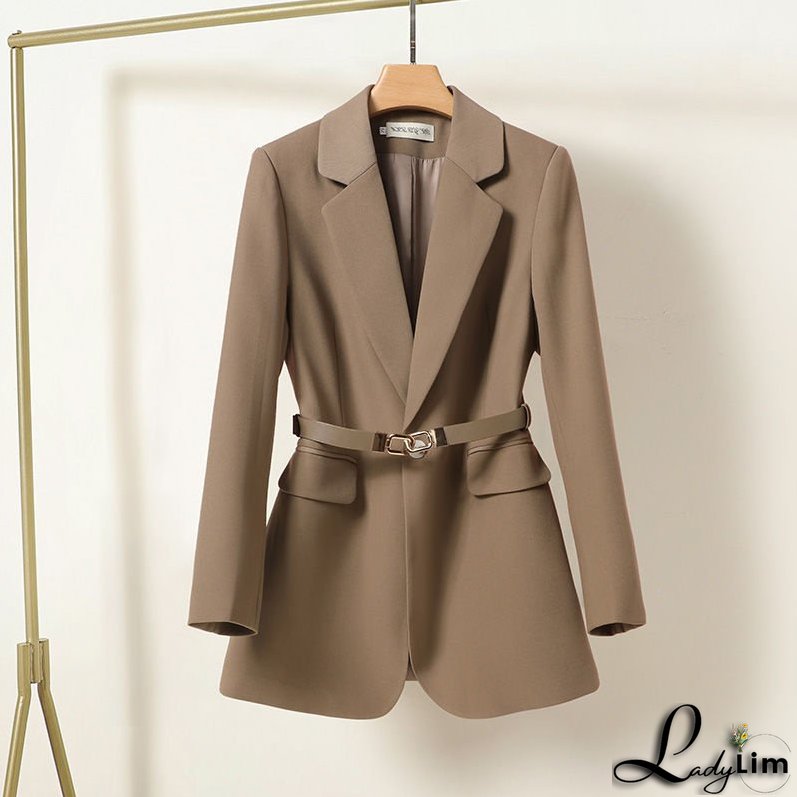 Trendy and Elegant winter garment