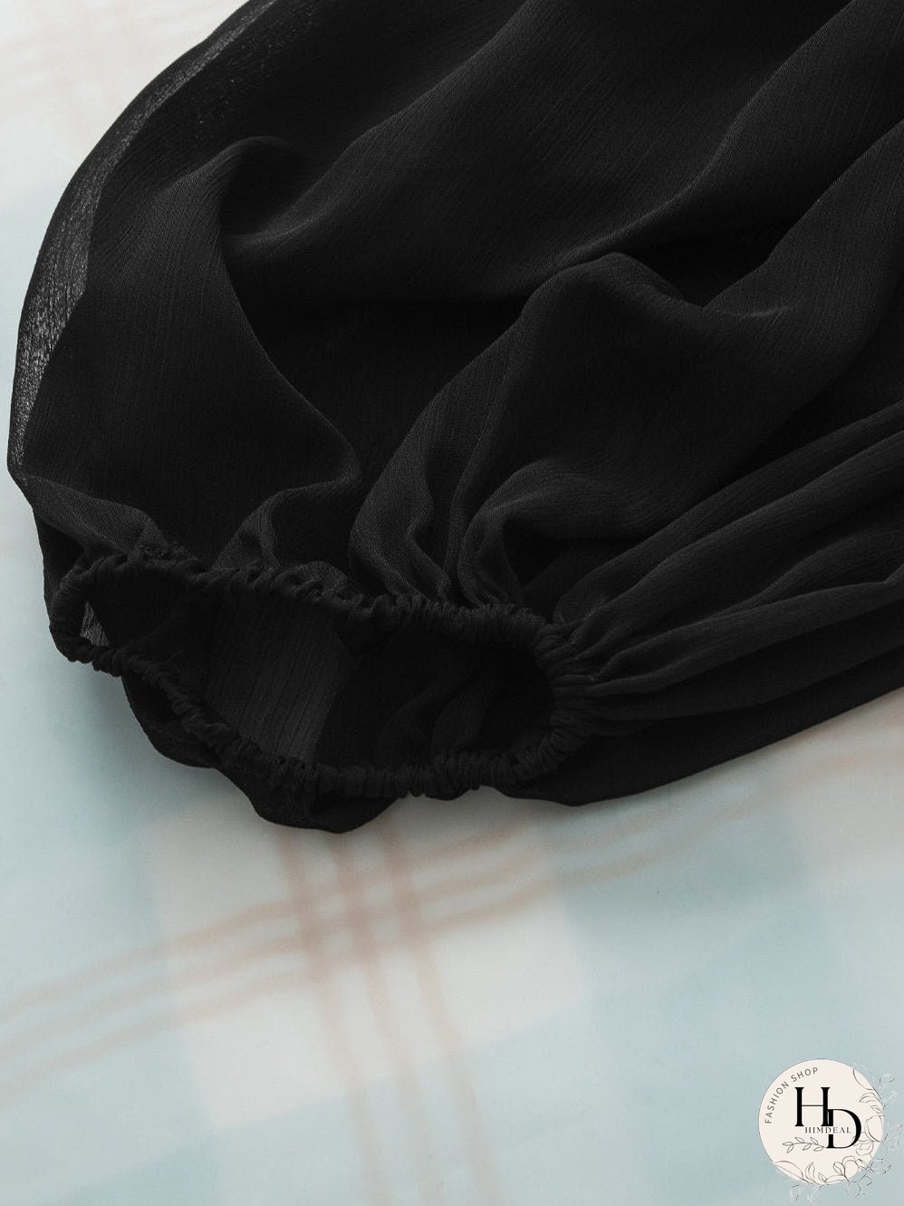 Update your wardrobe with this Blouse