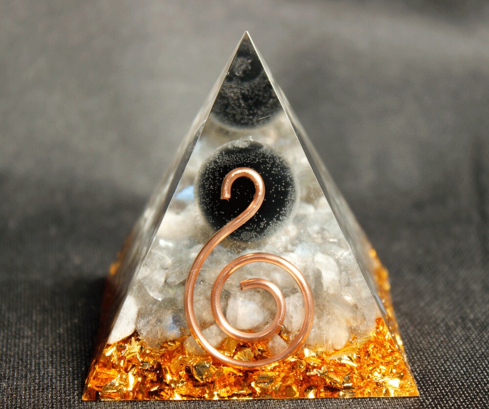 

Orgone Pyramid Chakra - Gray Moonstone, 501 Original